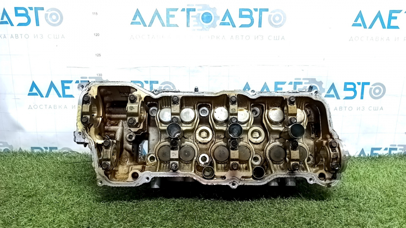 Головка блока цилиндров голая правая 3MZ-FE Lexus RX400h 06-08 с клапанами и гидриками