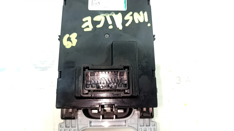 Шифтер КПП Honda Insight 19-22 кнопки, потерт