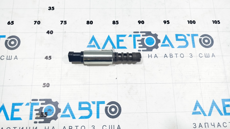 Клапан изменения фаз ГРМ VW Passat b7 12-15 USA 2.5