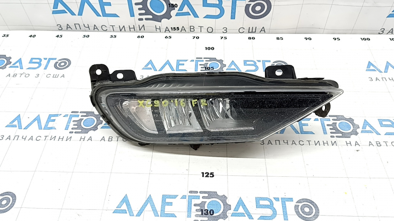 Противотуманная фара птф правая Volvo XC90 16-25 LED, песок