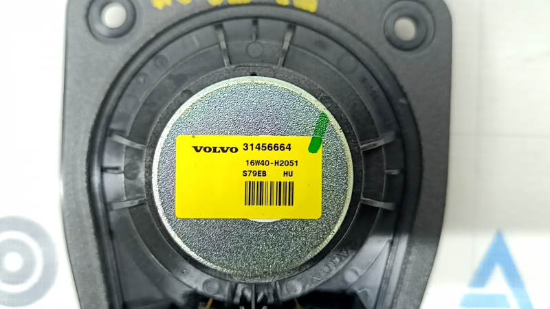 Динамик в потолок задний правый Volvo XC90 16-26 bowers & wilkins