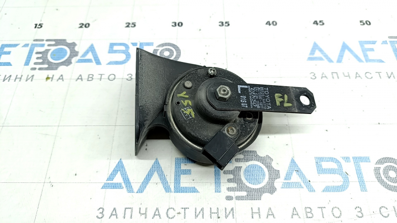 Сигнал левый Toyota Camry v55 15-17 usa LOW