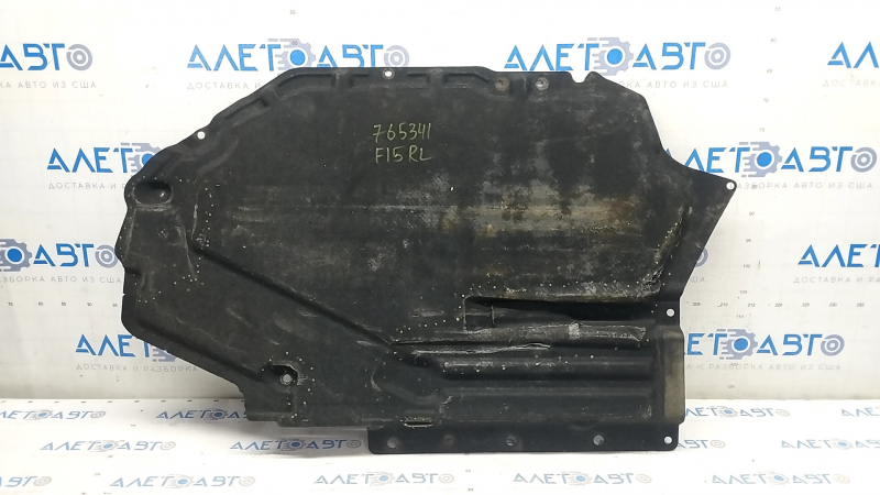 Защита бака левая BMW X5 F15 14-18 примята, надрывы