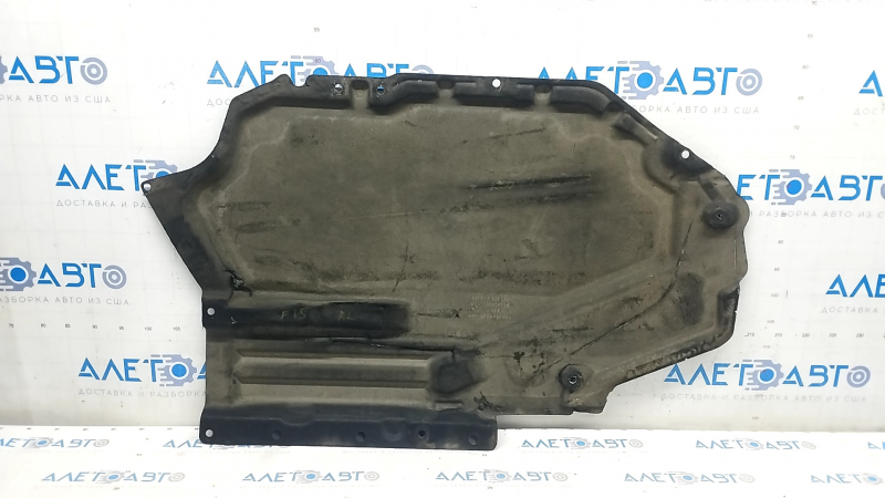 Защита бака левая BMW X5 F15 14-18 примята, надрывы