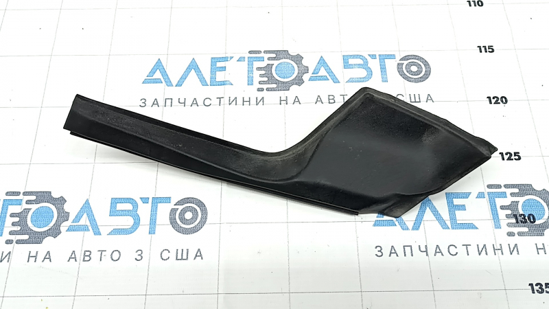 Garnitura grila stergatorului de parbriz dreapta Toyota Sienna 21-25