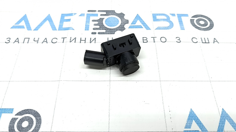 Парктроник заднего бампера Toyota Sienna 21-26