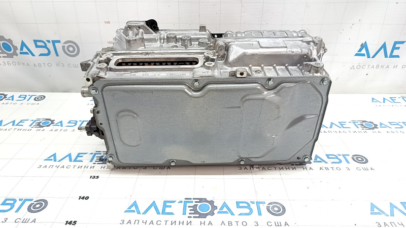 Инвертор Toyota Sienna 21-26 FWD с накладкой