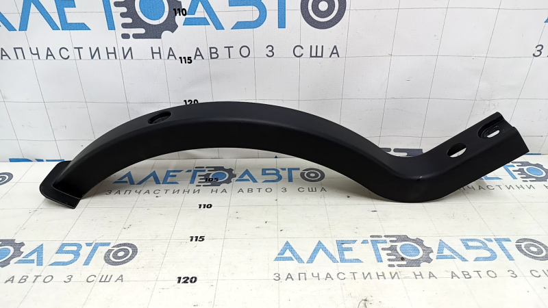 Накладка петли крышки багажника правая Nissan Maxima A36 16-23 царапины