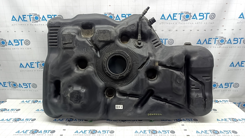 Топливный бак Toyota Sienna 21-26