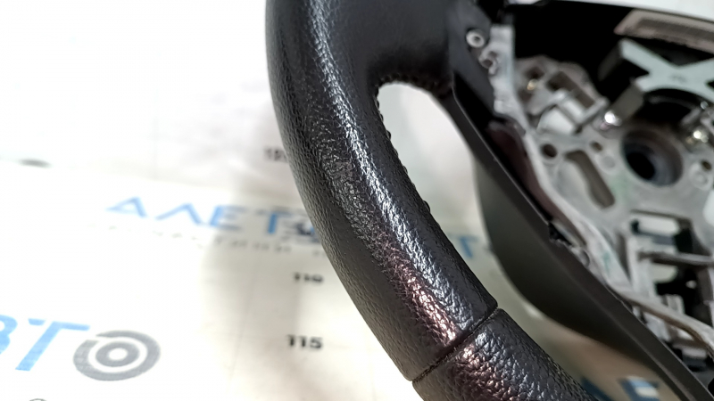 Volan gol Nissan Versa Note 13-19 piele neagra, zgarieturi