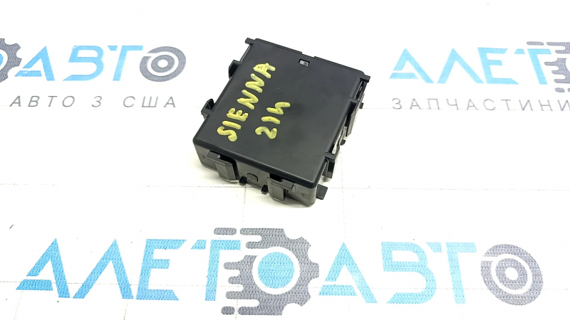 WINDSHIELD WIPER RELAY Toyota Sienna 21-26
