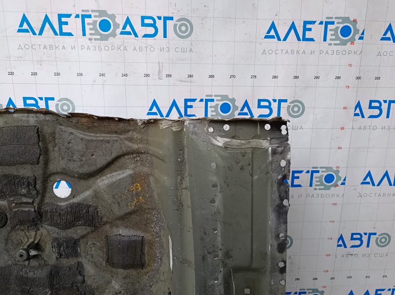 Корыто багажника Toyota Camry v70 18-24 FWD высверлено