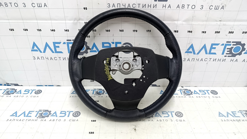 Руль голый Toyota Avalon 13-14 кожа черная, царапины