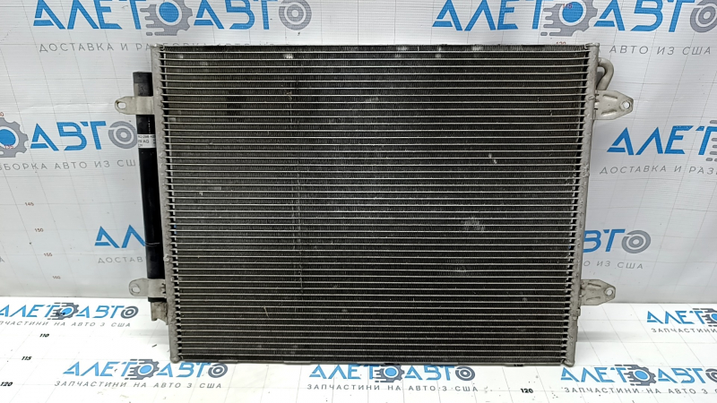 Радиатор кондиционера конденсер VW Passat b8 16-19 USA 1.8T, 3.6T примят