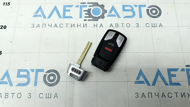Ключ Audi Q5 80A 18-24 keyless, S-Line, тип 2, 4 кнопки, тычки, царапины