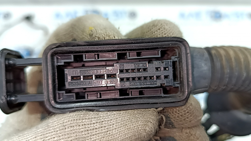 Проводка двери задняя правая Audi Q5 80A 18-24 keyless