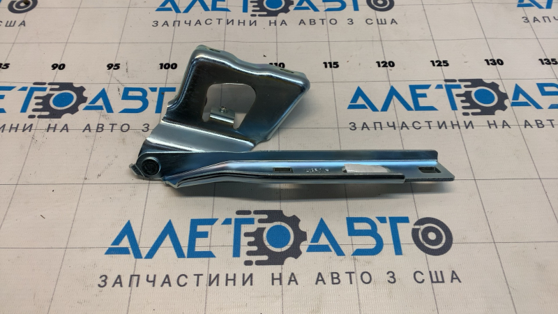 Петля капота правая Audi A4 B8 08-16