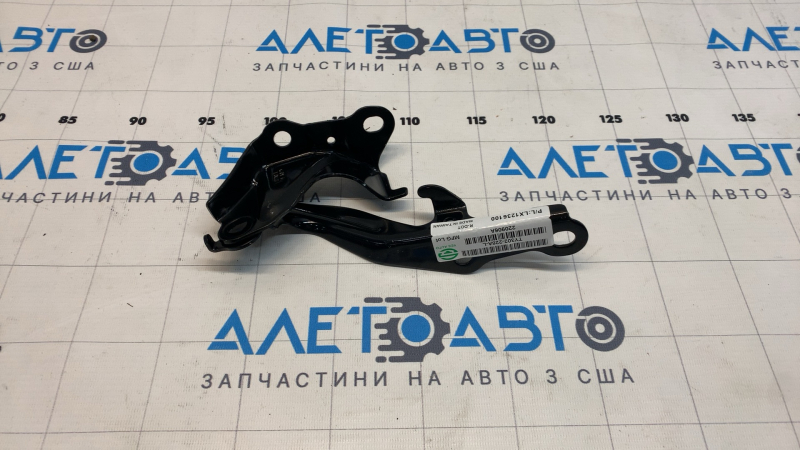 Петля капота левая Lexus RX300 RX330 RX350 RX400h 04-09