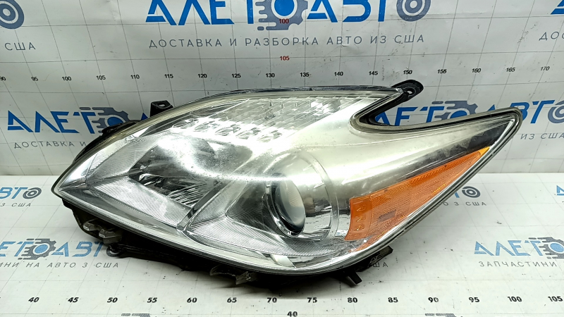 Фара передняя левая Toyota Prius 30 13-15, рест, галоген, под полировку