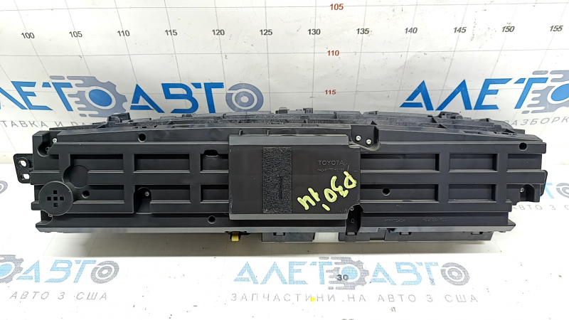 Щиток приборов в сборе Toyota Prius 30 10-15 109k