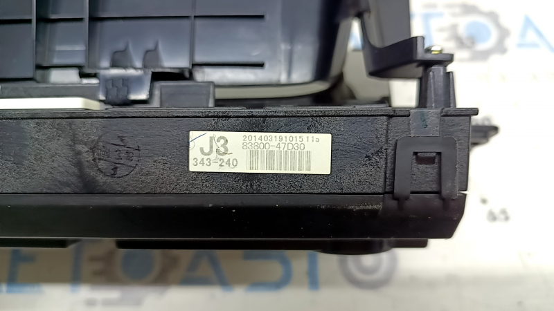 Щиток приборов в сборе Toyota Prius 30 10-15 109k