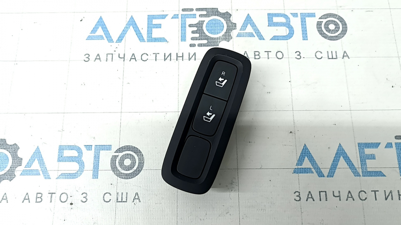 Кнопки откидывания задних сидений Volvo XC60 18-26 без фаркопа