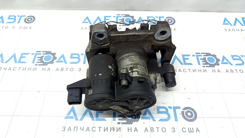 Суппорт в сборе задний правый Volvo XC60 18-26 под R17-R22 электро
