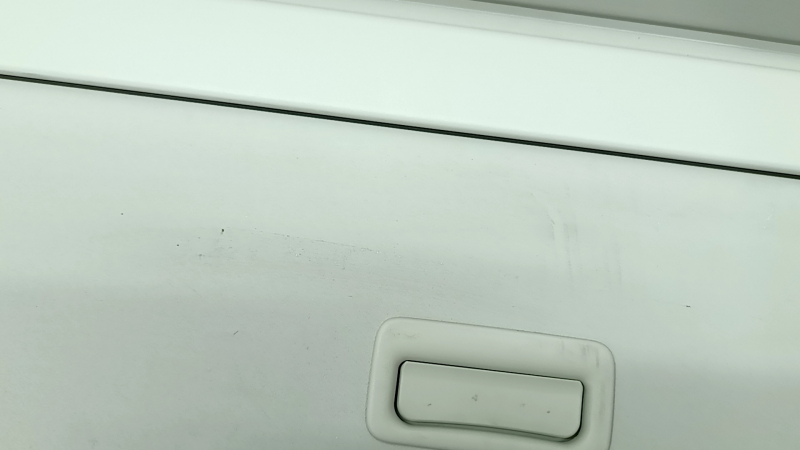 Шторка багажника Volvo XC60 18-26 серая, царапины, под чистку