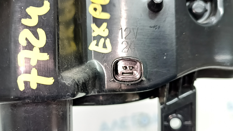 Противотуманная фара птф левая Ford Explorer 20-24 LED, песок