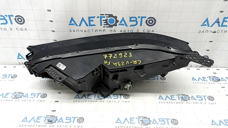 Фара передняя правая Honda CRV 23-26 LED с черным глянцевым молдингом
