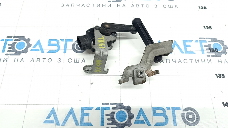 Датчик наклона кузова задний левый Volvo XC40 19-26