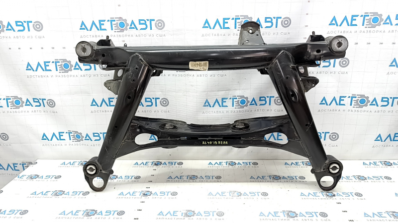 Подрамник задний Volvo XC40 19-26 AWD T5, B5