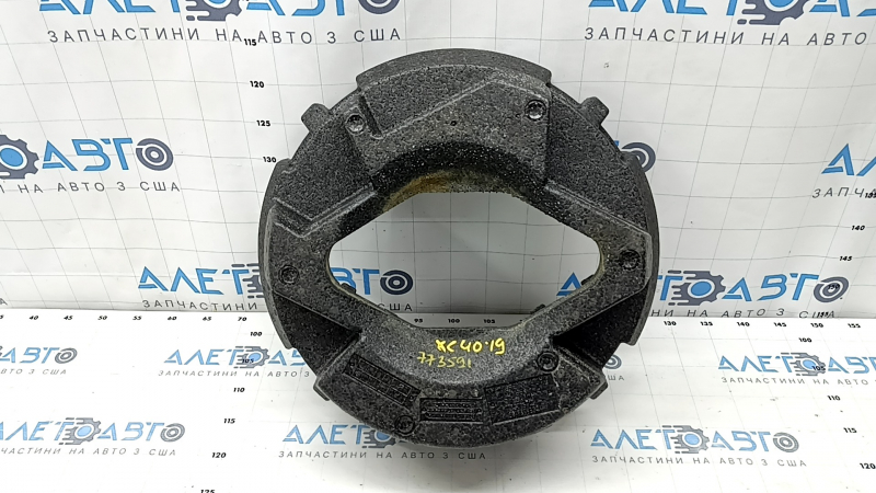 Пенопласт под инструмент Volvo XC40 19-26 под запаску, следы ржавчины