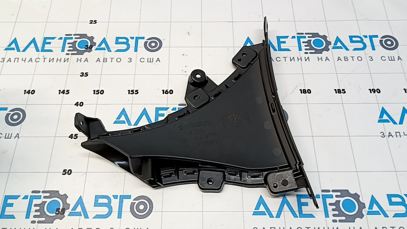 Воздуховод переднего бампера правый Mazda 3 19-26