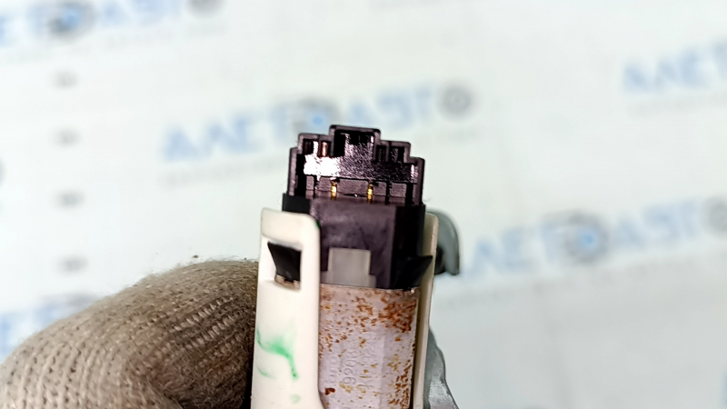 Моторчик массажа пассажирского сиденья левый BMW X5 G05 19-22 ржавый
