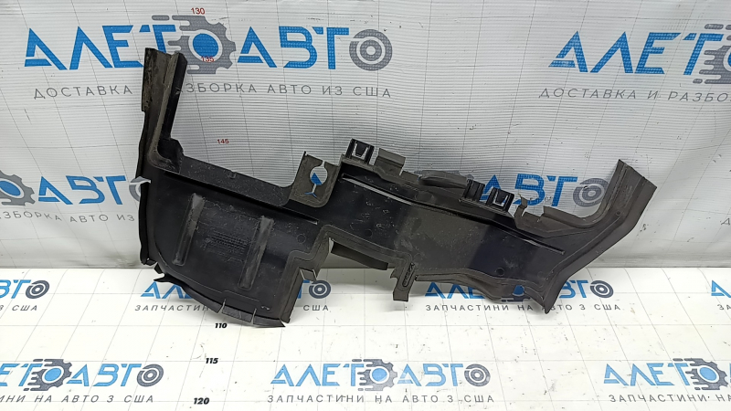 Дефлектор радиатора левый Audi A6 C7 12-15 3.0T