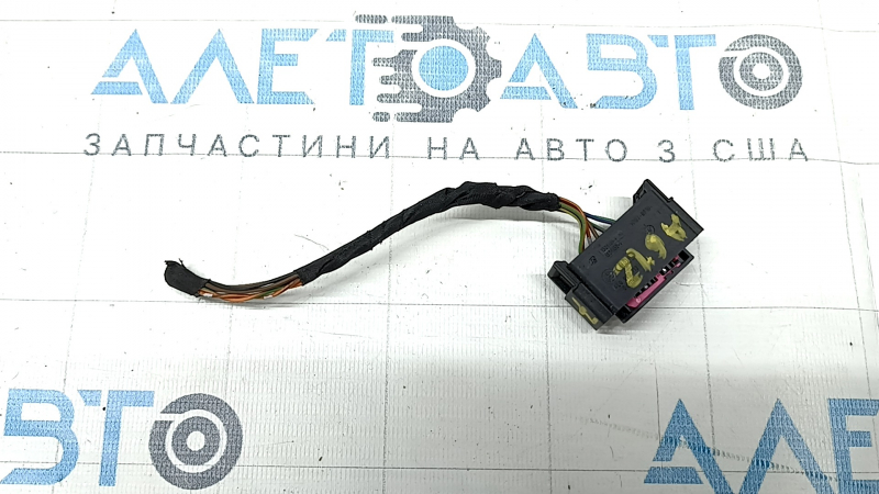Фишка датчика слепых зон BSM левая Audi A6 C7 12-18 7 пинов