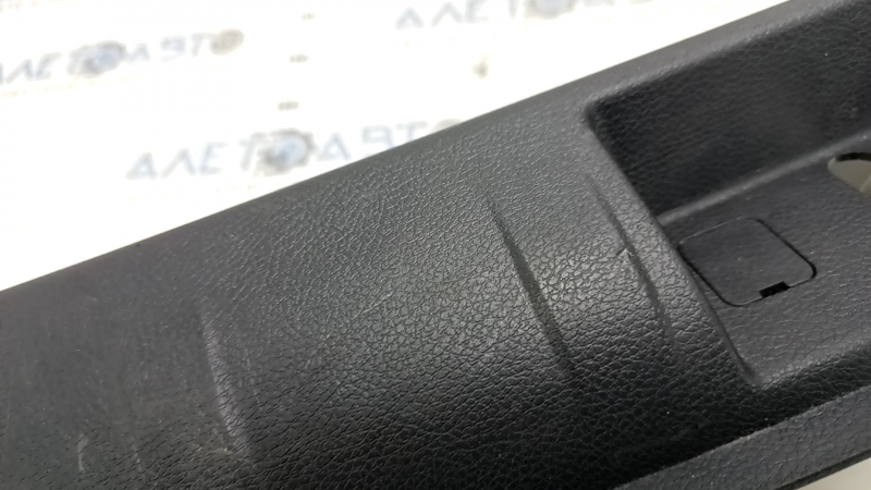 Накладка проема багажника Jeep Renegade 15-23 черн, царапины