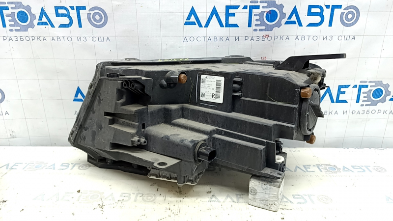 Фара передняя правая в сборе Jeep Compass 17-21 ксенон+led, с креплением