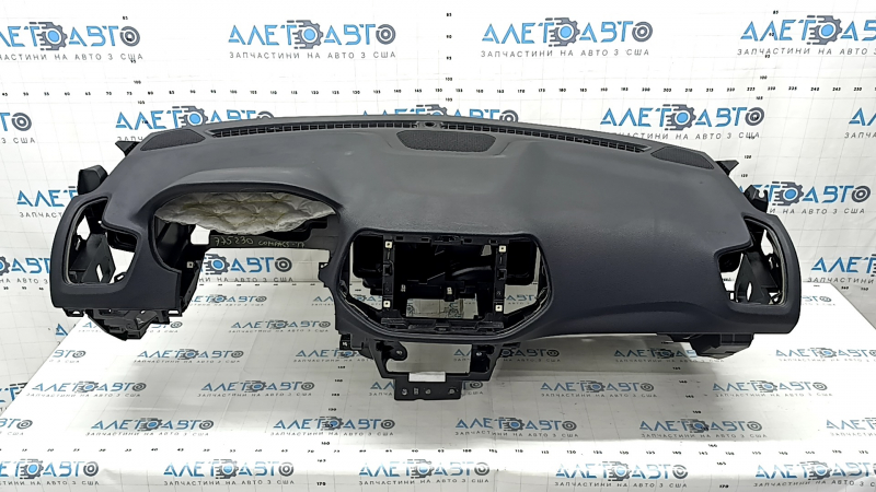 Торпедо передняя панель с AIRBAG Jeep Compass 17-21 черная, ржавый пиропатрон, под чистку