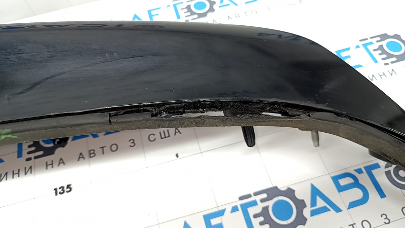 Накладка двери багажника Ford Edge 19-24 с черным молдингом и эмблемой, ST, порван уплотнитель