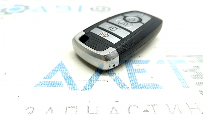 Ключ smart Ford Escape MK4 20- 5 кнопок, царапины, тычки