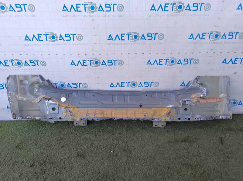 Задняя панель Volvo XC60 18-26 2 части, отпилено, графит