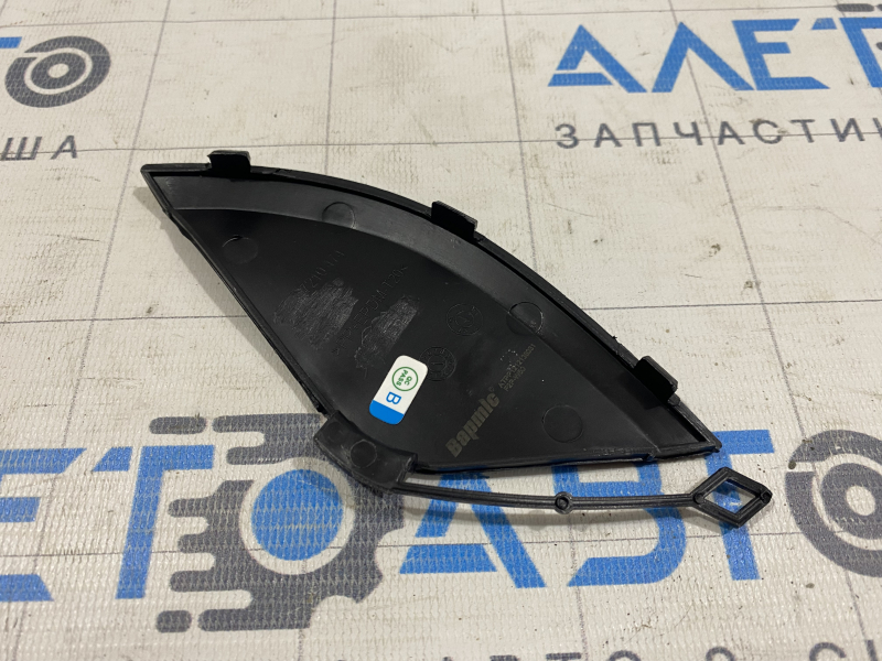 Заглушка буксировочного крюка переднего бампера BMW X3 F25 11-14 дорест
