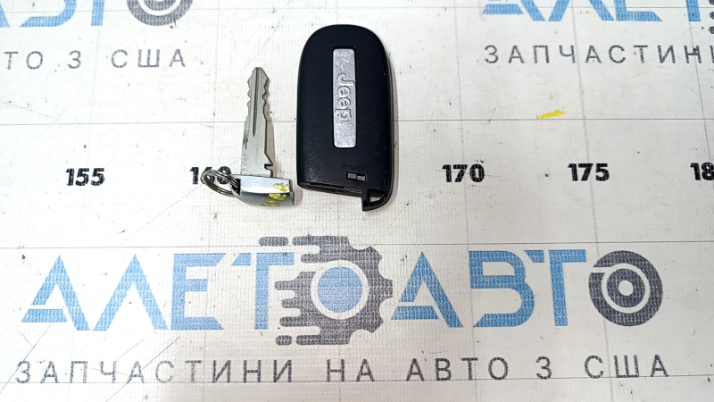 Ключ Jeep Cherokee KL 14-23 smart 5 кнопок, царапины, тычки, полез хром