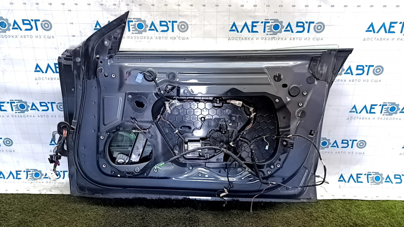 Дверь в сборе передняя правая Tesla Model 3 18-20 графит PMNG, тычка