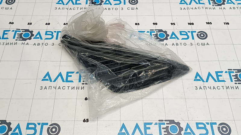 Заглушка птф левая Toyota Camry v50 12-14 usa LE