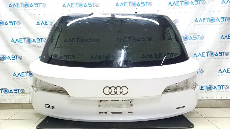 Дверь багажника голая со стеклом Audi Q5 80A 18-20 белый LS9R, тонировка, тычка
