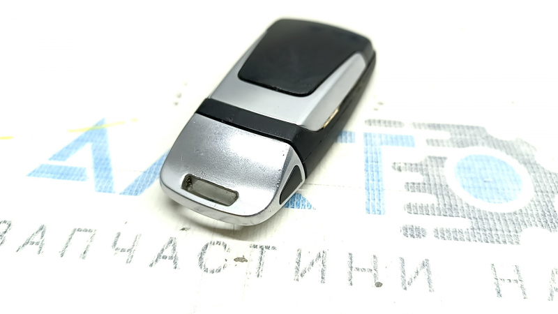 Ключ Audi Q5 80A 18-24 keyless, 4 кнопки, тип 2, царапины