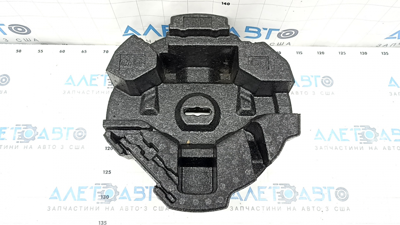 Пенопласт под инструмент Subaru Forester 14-18 SJ примят